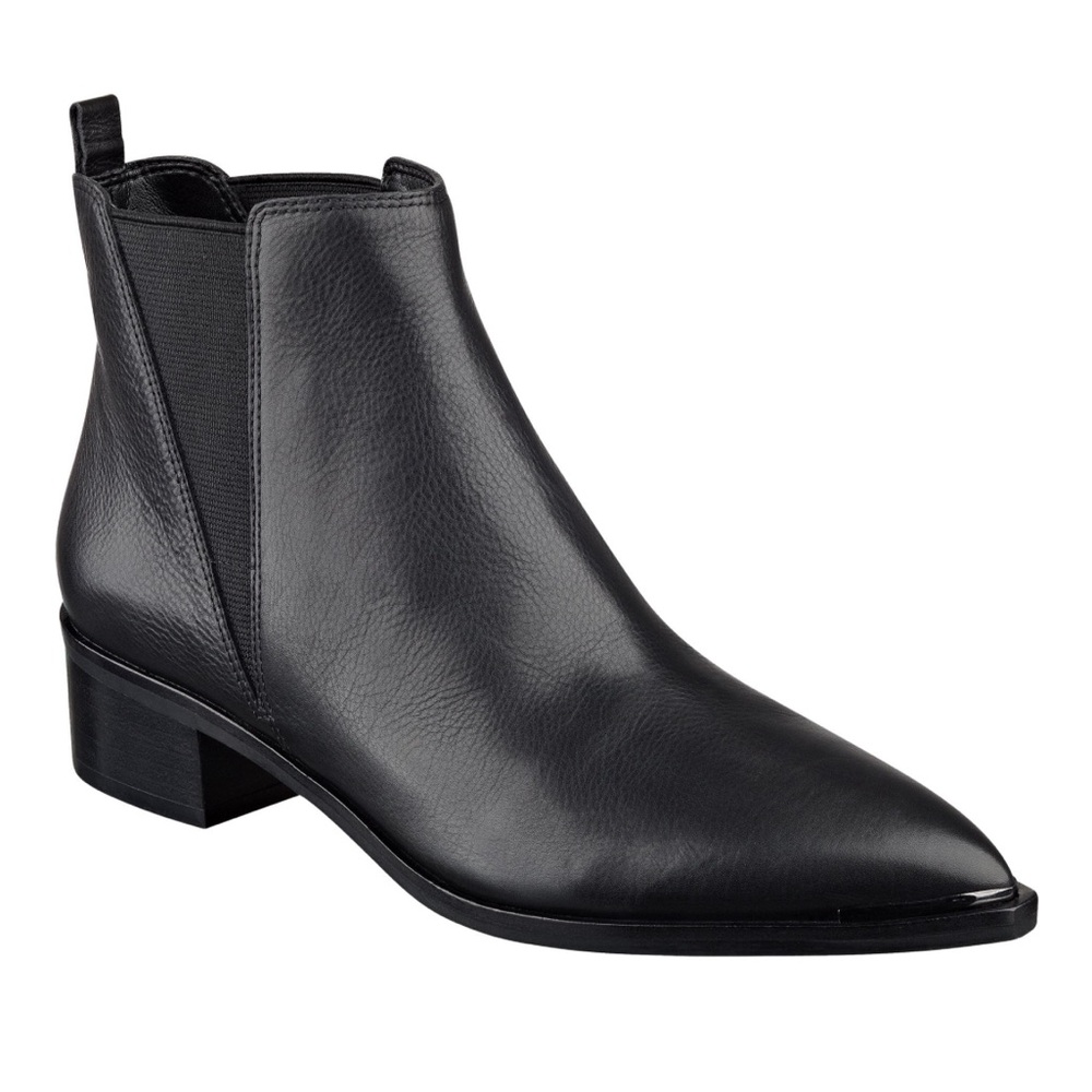 Marc Fisher Yale Pointy Toe Chelsea Bootie - Size 6.5
